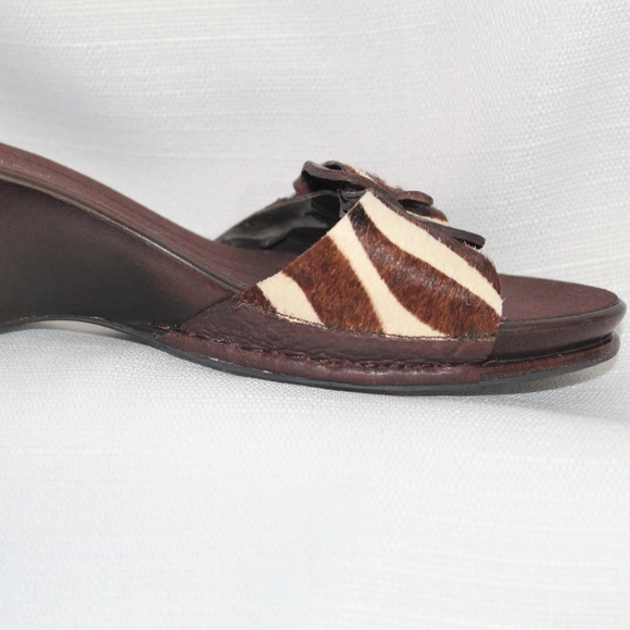 Nine West Wedge Sandals Pony Hair w Leather Buckle - Picture 8 of 8